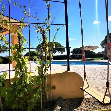 Vue וילה סן-מקסים